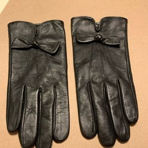Leather Gloves